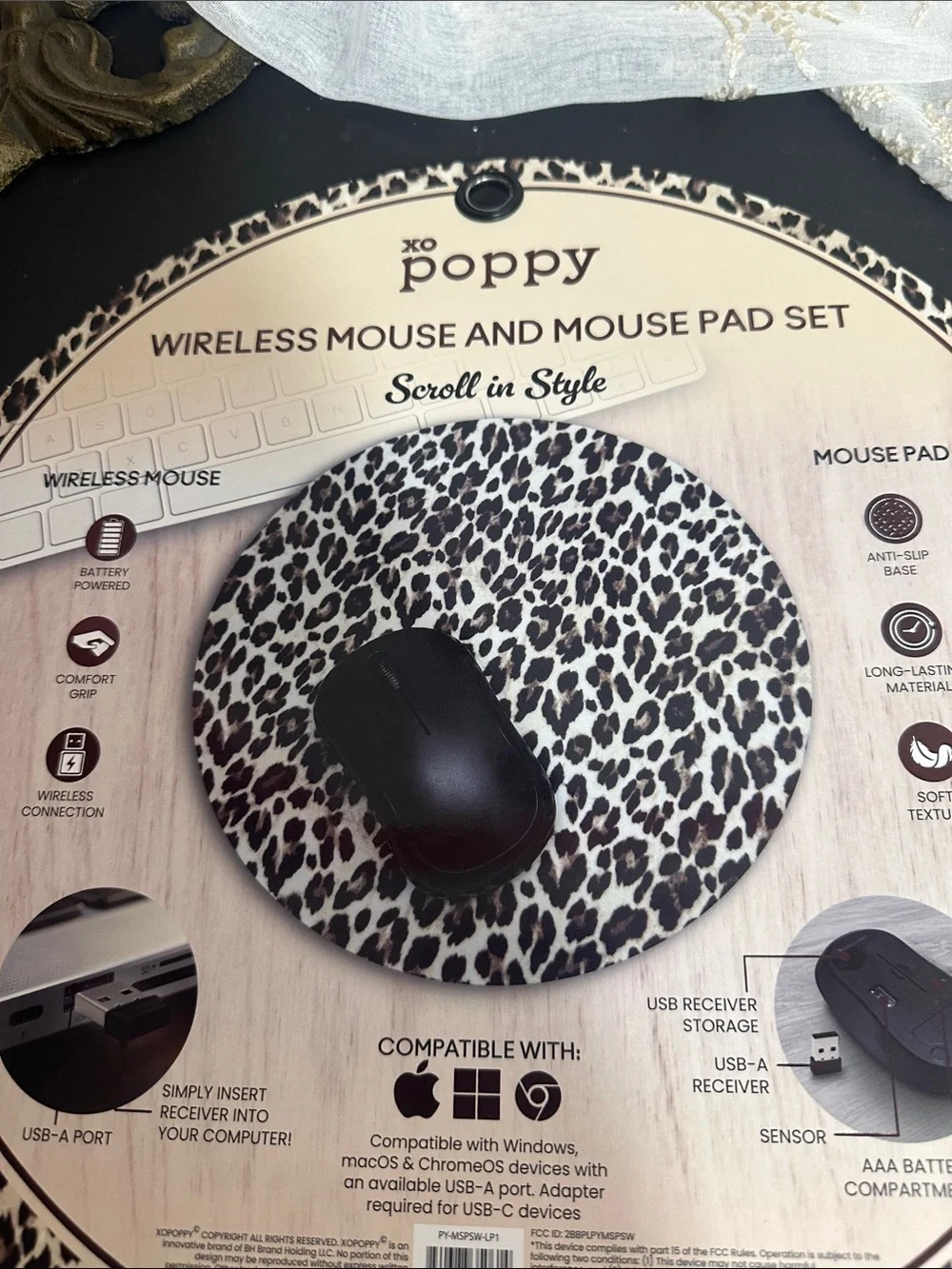 Xo poppy animal print wireless mouse and mouse pad set